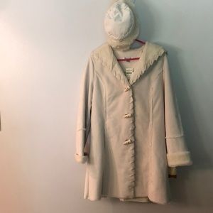 Off white faux suede winter jacket w/hat